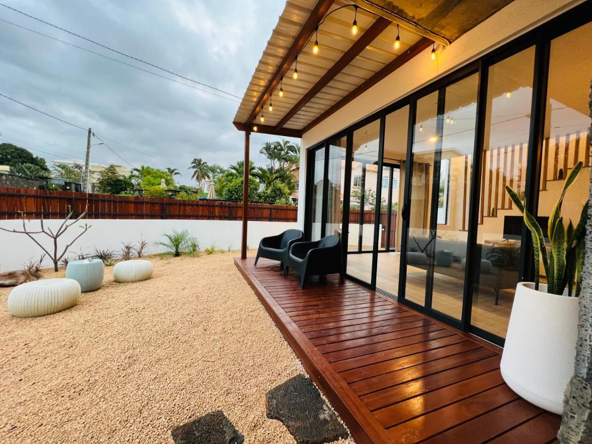 Into The Sea - Modern Home Close To The Beach 알비언 외부 사진